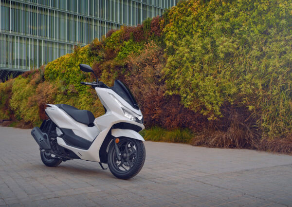 PCX 125